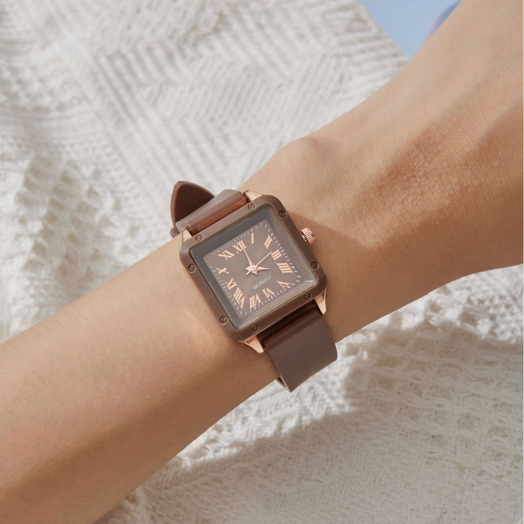 Factory direct supply of trendy silicone band watches, wholesale of Roman square retro band quartz watches, light luxury details Picture