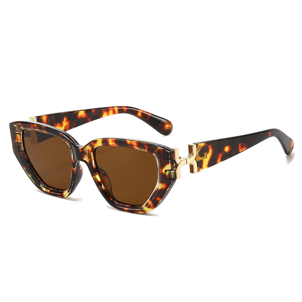 New anti-ultraviolet cycling metal accessories with a high-end feel, cross-border European and American new trendy and versatile sunglasses for both men and women Item Picture
