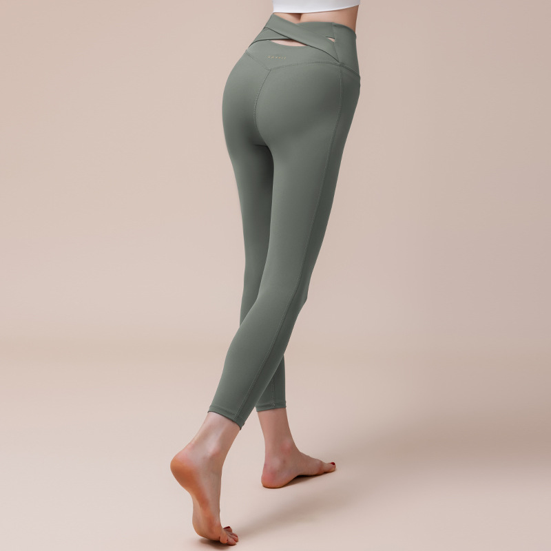瑜伽服实物图