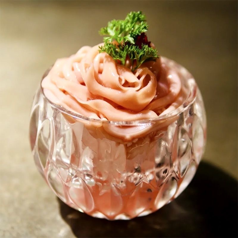 Hydroponic plant glass bottles, round glass vases, transparent green ivy and duck intestines containers, hydroponic flowerpots, vessels and containers details Picture