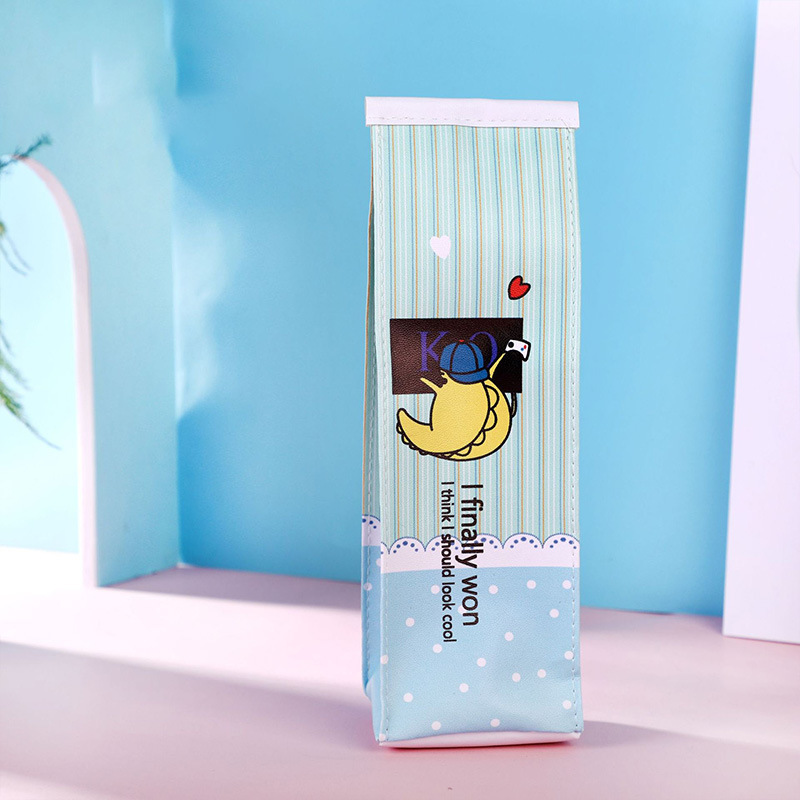 Cute cartoon stationery boxes, large-capacity pen cases wholesale, creative multi-functional pencil cases, new student supplies storage Application Scenario