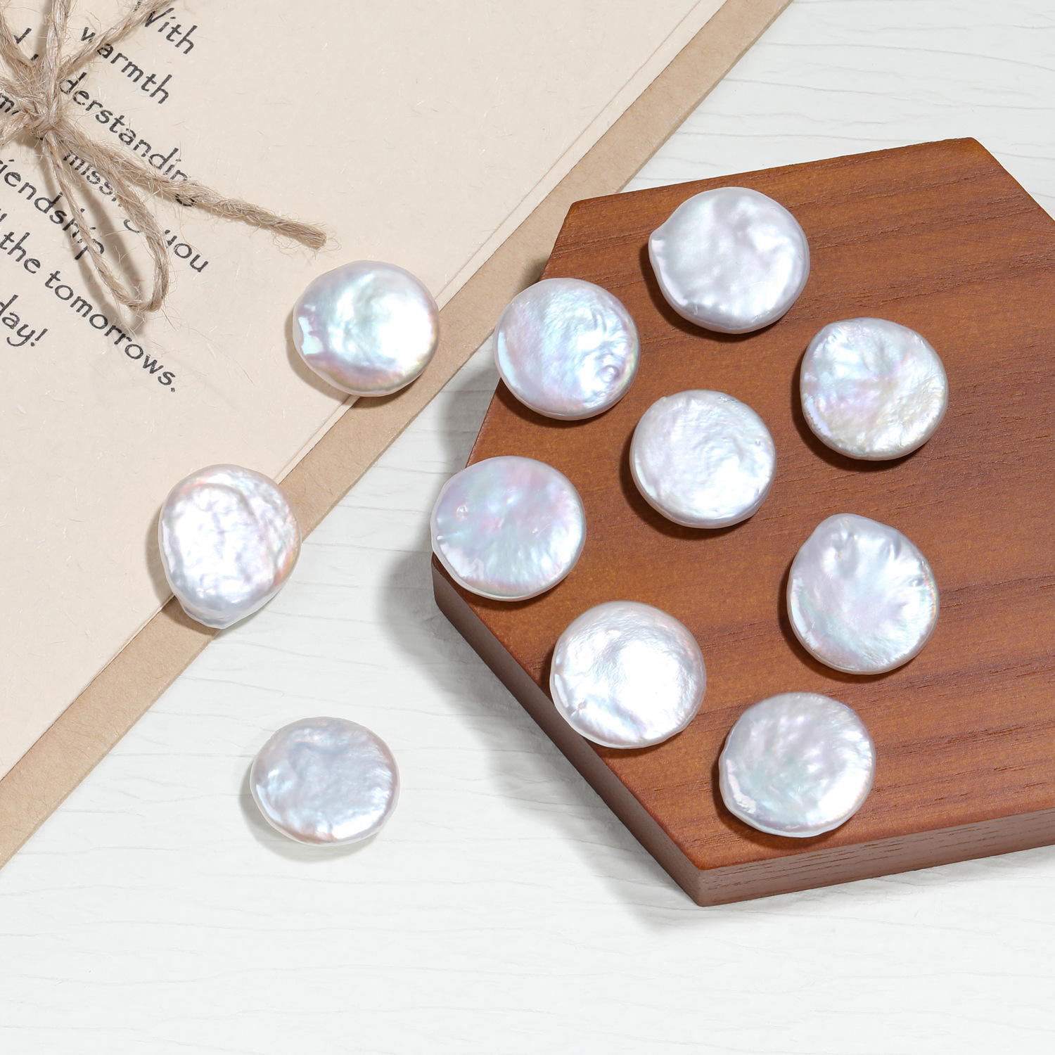 New high-light Baroque large-grain button pearls, natural freshwater irregular bare beads, DIY jewelry material loose beads details Picture