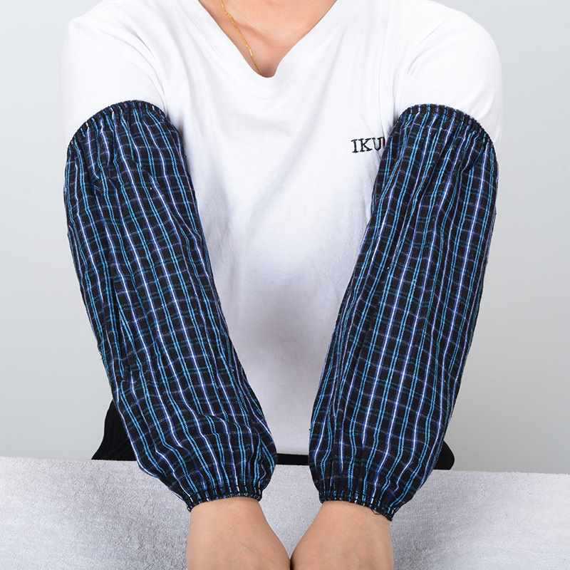 2TCU thickened cotton sleeve sleeves for adults, men and women, cleaning and household use, oil-proof, outdoor work, winter sleeves Application Scenario
