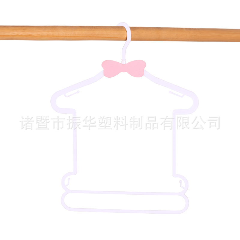 儿童衣架蝴蝶白底实物图
