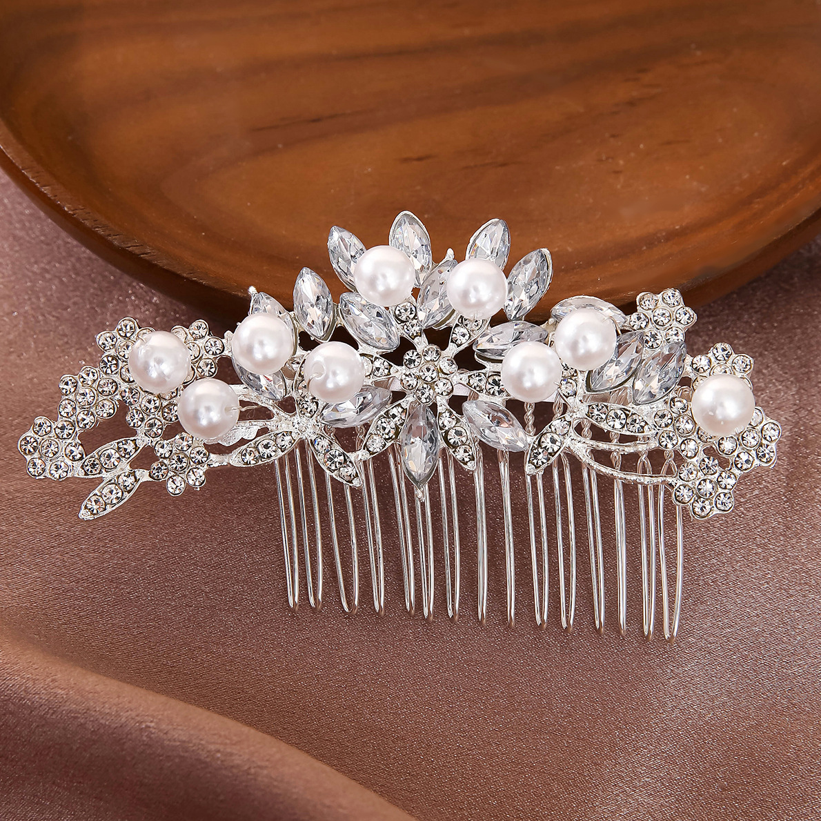 Chinese-style elegant bride's hair accessory, wedding accessories, alloy pure handcrafted pearl bride's hair accessory, hair comb and plug Specification image