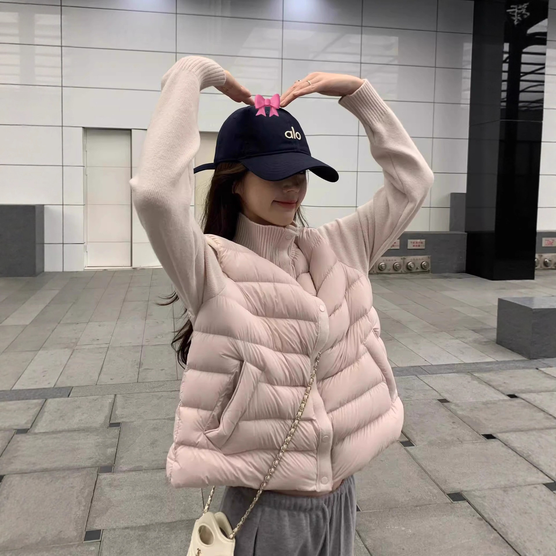 Light and thin rib down jacket for women, 2025 new style knitted stand-up collar patchwork autumn and winter 90 white duck down warm coat Specification image