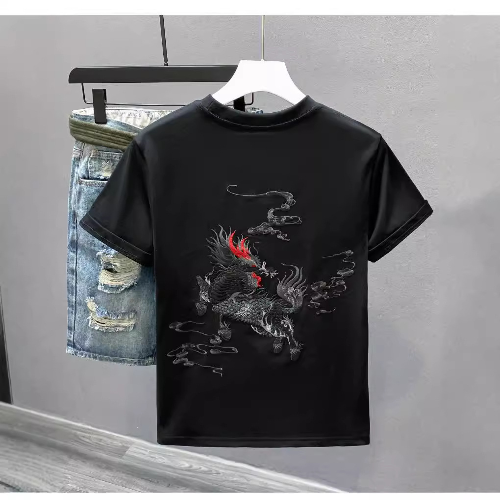 Chinese national trend brand Chinese ethnic style Qilin embroidery top for men, loose round neck, versatile white short-sleeved T-shirt, Chinese trend European goods Application Scenario