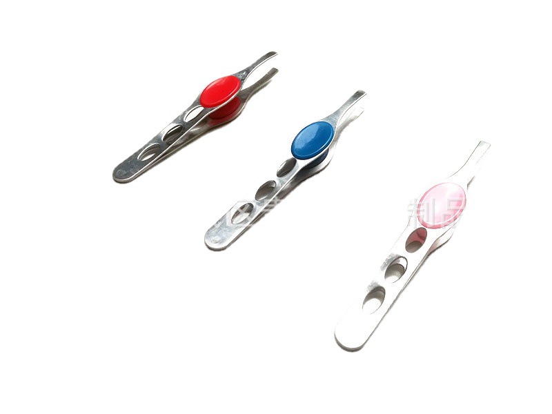 Stainless steel eyebrow curlers and eyelash curlers are simple and convenient beauty and makeup tools with multiple colors to choose from details Picture
