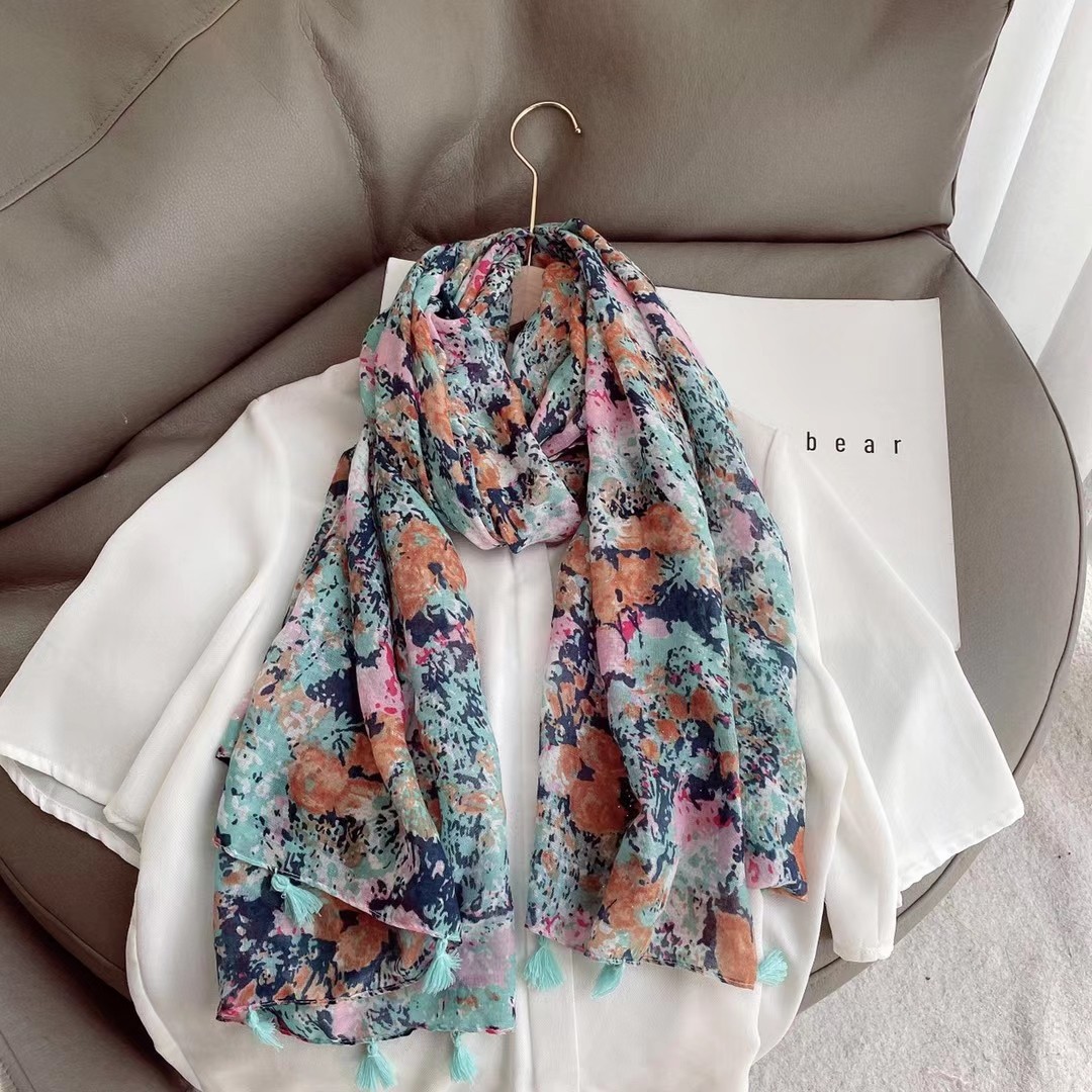 Spring And Autumn Japan And South Korea Sweet Spring Spot Women Plain Print Decorative Red Flowers Autumn And Winter Scarf Large Shawl Item Picture