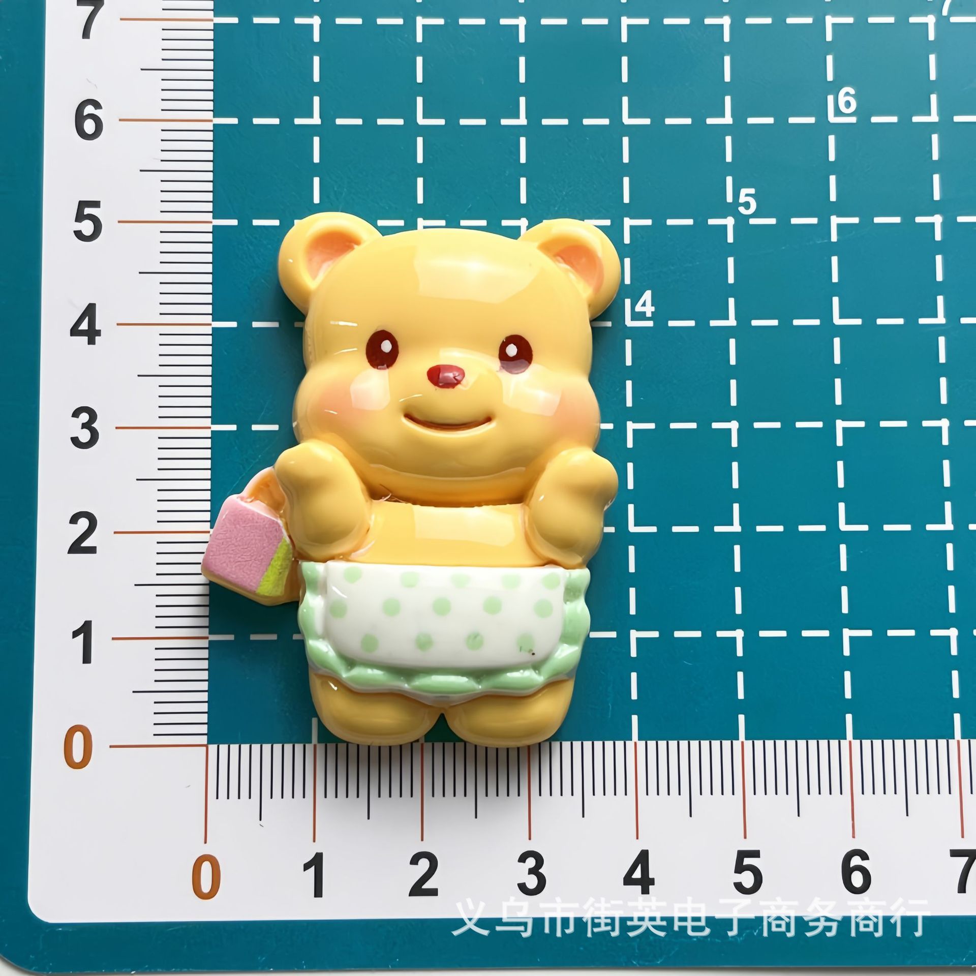 卡通可爱奶呼黄油小熊卖萌树脂装饰配件手工工艺品饰品材料批发详情8
