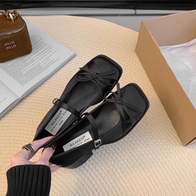 法式仙女风缎面蝴蝶结方头玛丽珍跟鞋2025春夏新款一字带系扣单鞋详情2