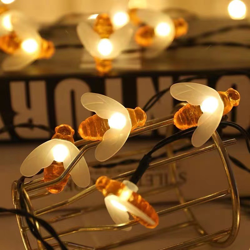 New led solar light string, festival decorative light string, outdoor led solar little bee light string Application Scenario