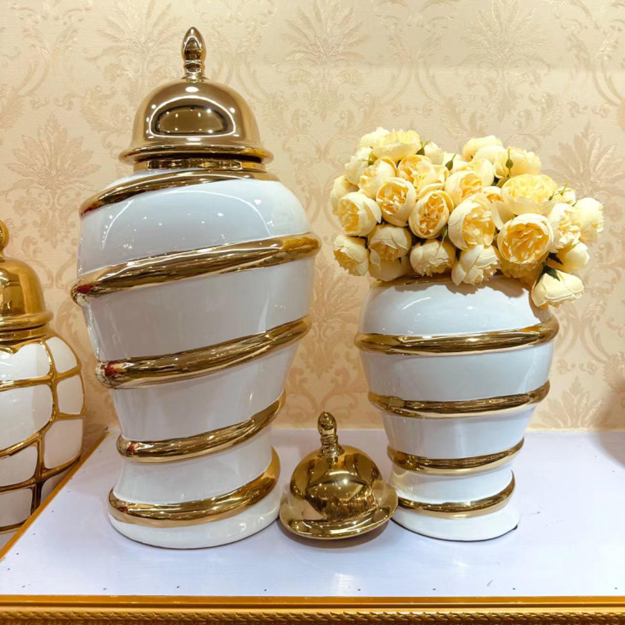 Export European electroplated golden ceramic general jar vase decoration light luxury process model room soft entryway decoration ceramic general jar general bottle details Picture