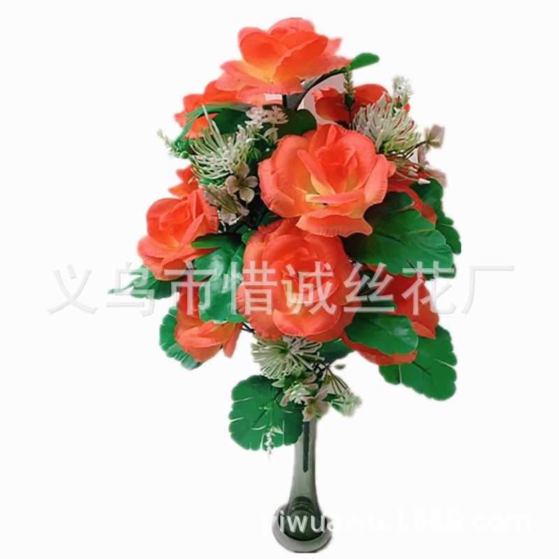 Factory direct sales of artificial roses, cheap and elegant, indoor and outdoor landscape decoration plants, living room flower arrangements, plastic flower stubs Application Scenario