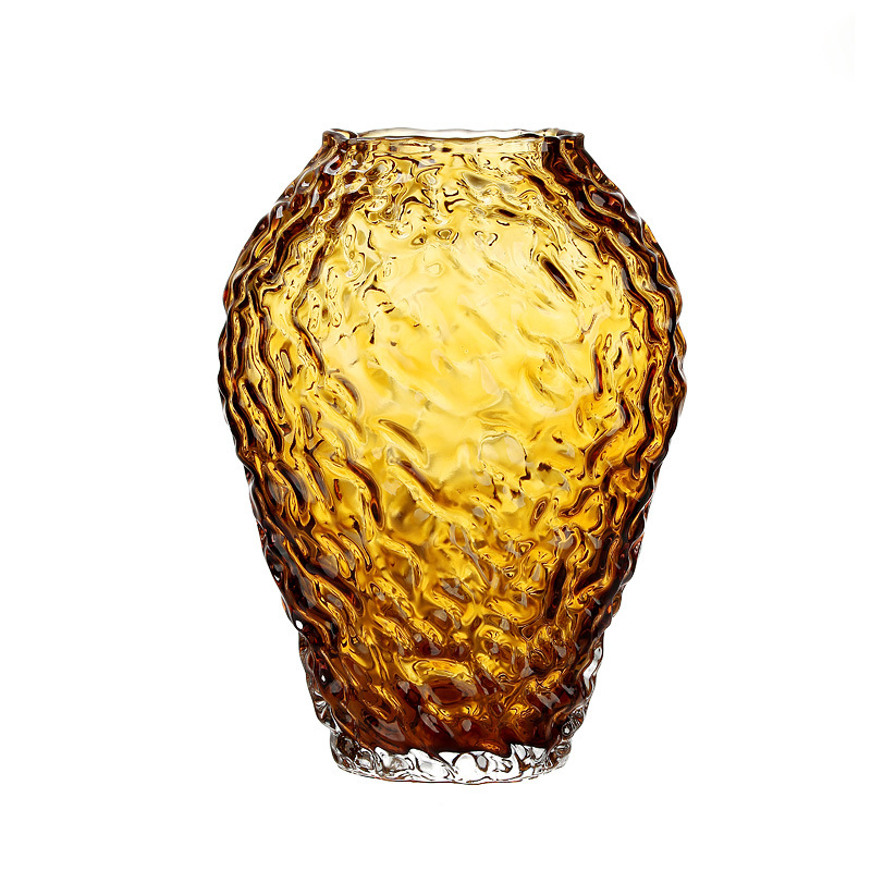 Modern light luxury art strawberry glass vase, creative home decoration, flower arrangement, water bamboo, water flower growing vessel, desktop Item Picture
