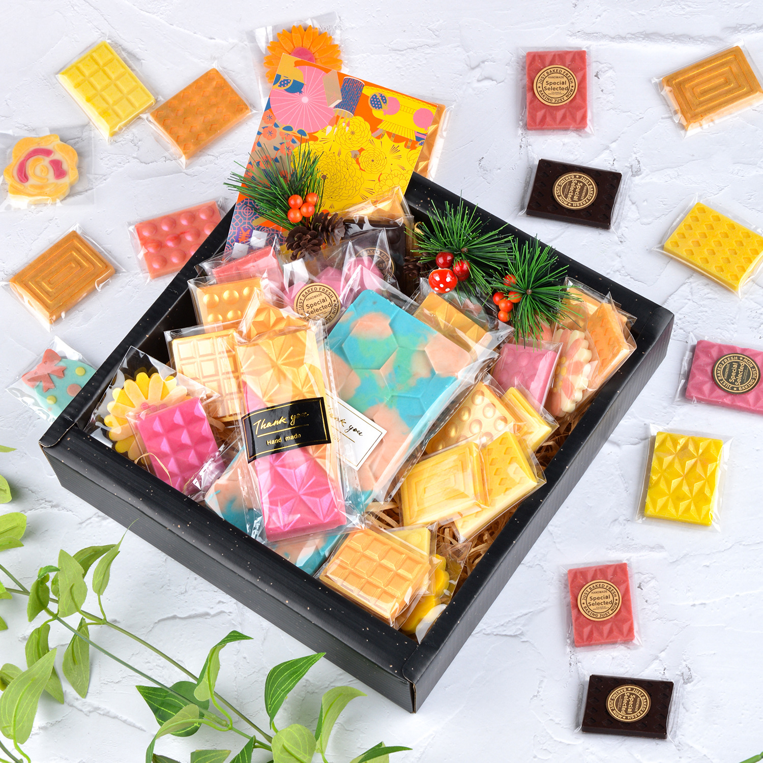 Direct sales of chocolate silicone molds in stock, 12-hole multi-shape baking molds, and manual baking tools Application Scenario