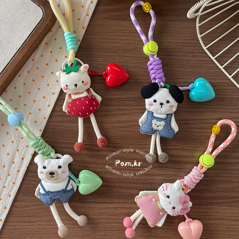 New Korean-style cartoon bear keychain, girl doll bag, pendant and decoration, cute kt cat heart accessory clasp Application Scenario
