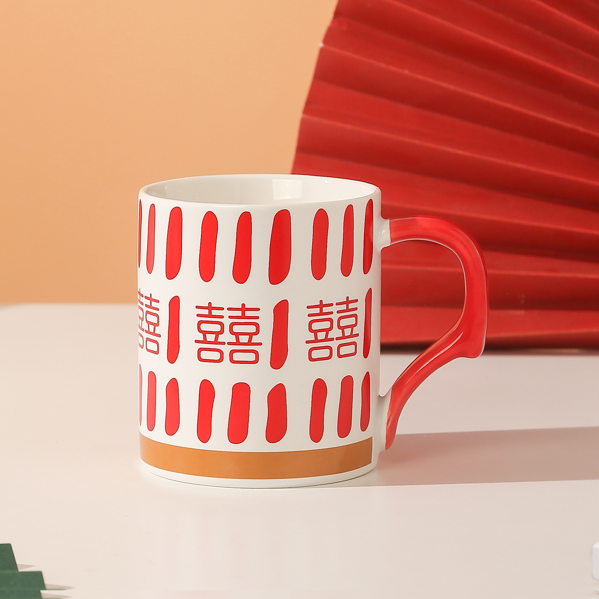 A retro, high-appeal, red, festive, "Xi" character ceramic mug for wedding gifts Specification image