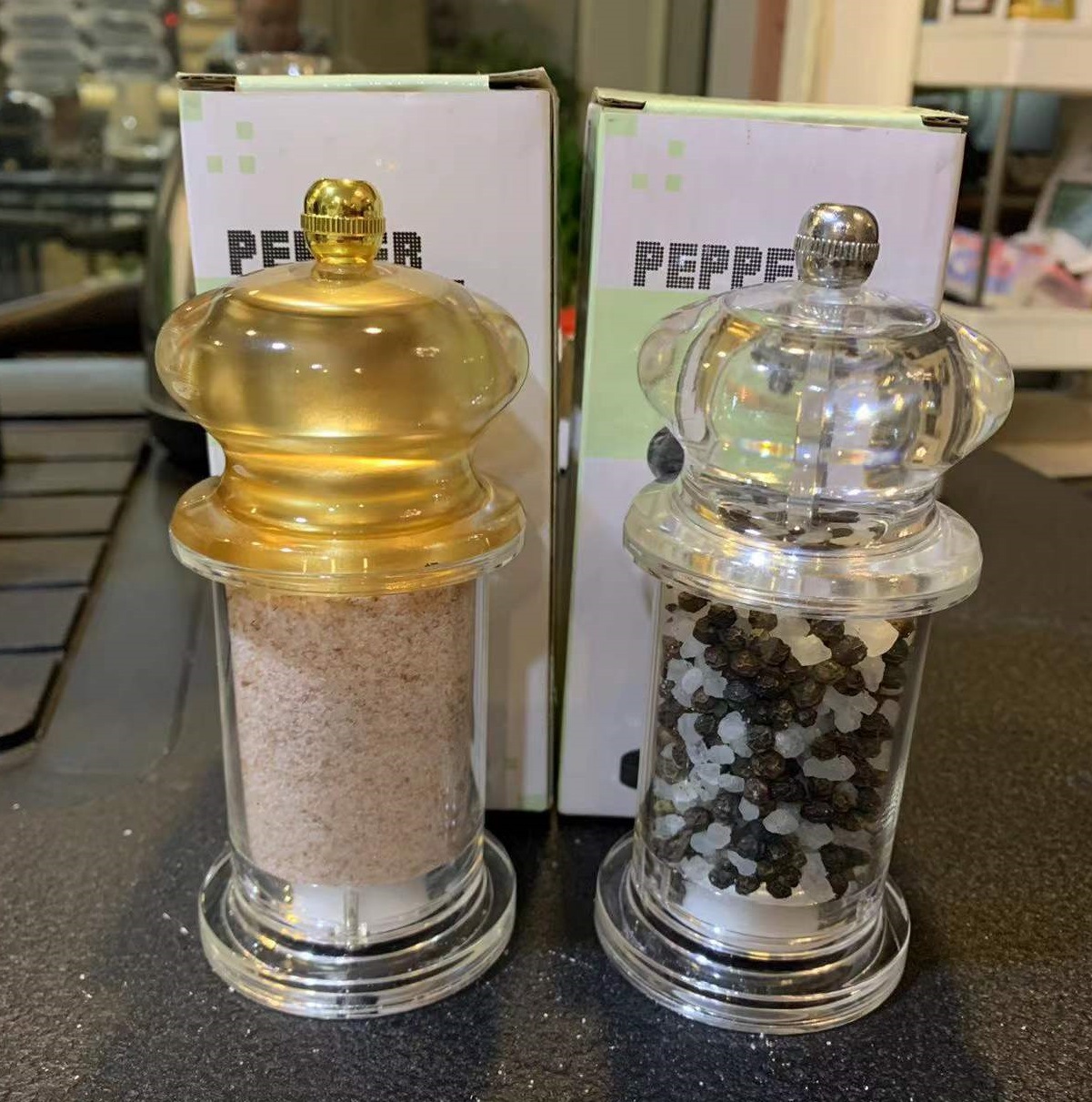 Cross border acrylic grinder transparent pepper mill manual multi-purpose seasoning bottle pepper cumin pepper grinder Specification drawing
