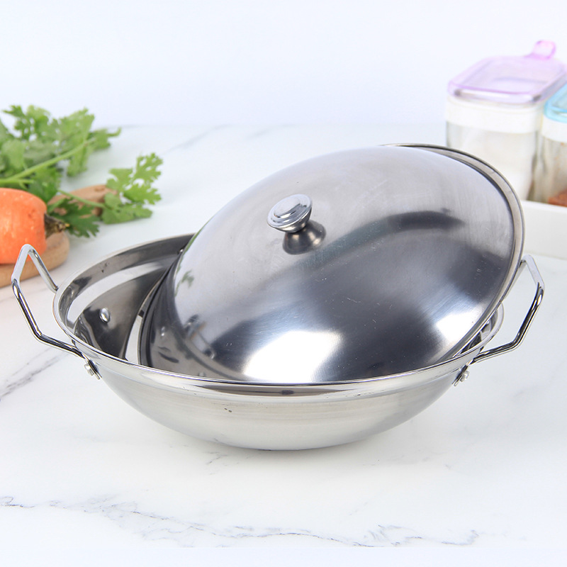 Wholesale alcohol pot thickened stainless steel spillproof bar pot pot with lid dry pot alcohol stove pot takeaway small hot pot Application Scenario