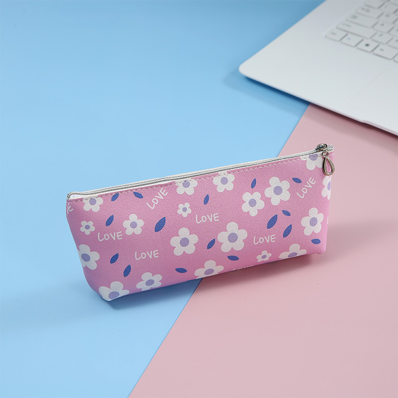 Korean version homemade cute transparent small flower pen case, ins cloud pen case, simple stationery storage box, peach pen case details Picture