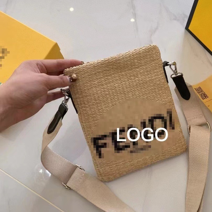 2024新款洋气草编手机包单肩斜跨沙滩女士包袋外贸零钱芬芬包