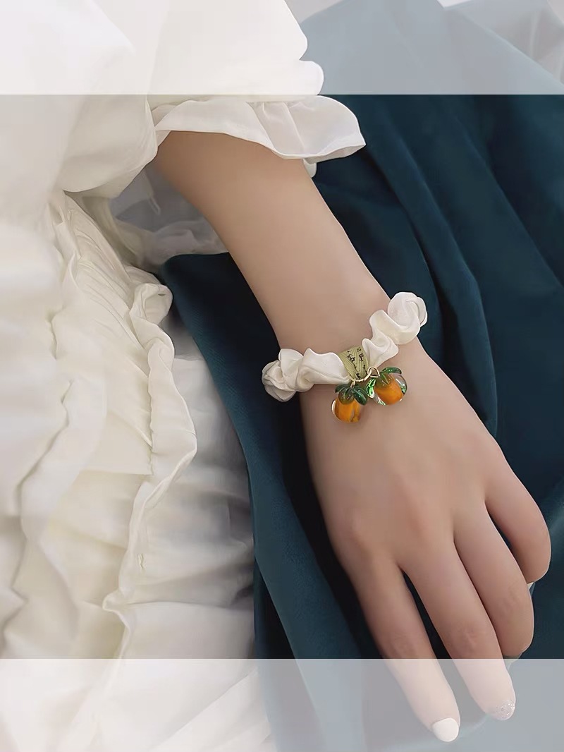 May everything go smoothly! Summer hair tie 2021 new style leather case women's simple and elegant ins bun hairstyle large intestine hair band