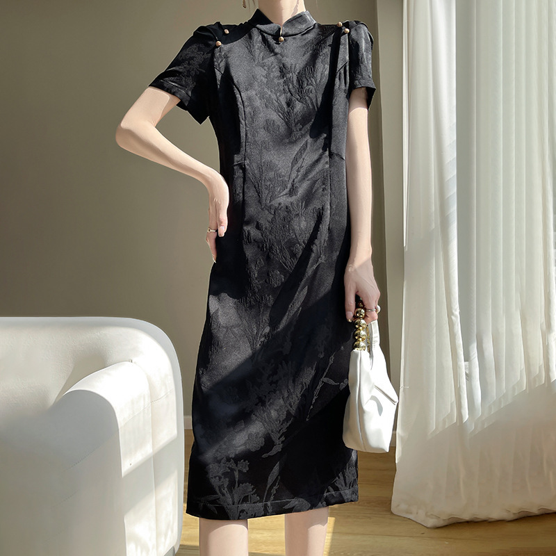 New Chinese-style stand-up collar slimming dress with silk satin for women's summer, a light luxury long dress with the temperament of a noble lady Specification image