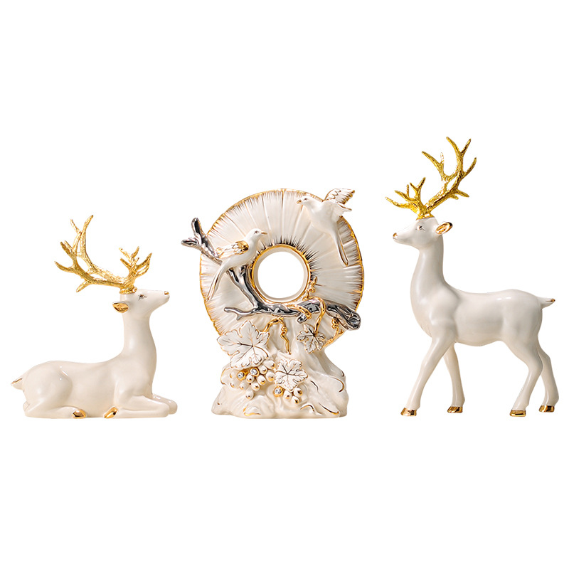 Chinagoods high-end light luxury home, entrance hall decoration handicrafts, living room TV cabinet, wine cabinet, bookcase, ornaments, deer ornaments, gifts for moving into a new home and opening Item Picture