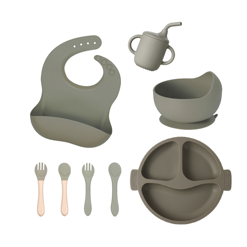 Baby silicone plates, children's eating bowls with suction cups, anti-drop and anti-overflow tableware, baby complementary food forks and spoons, compartments plates Item Picture