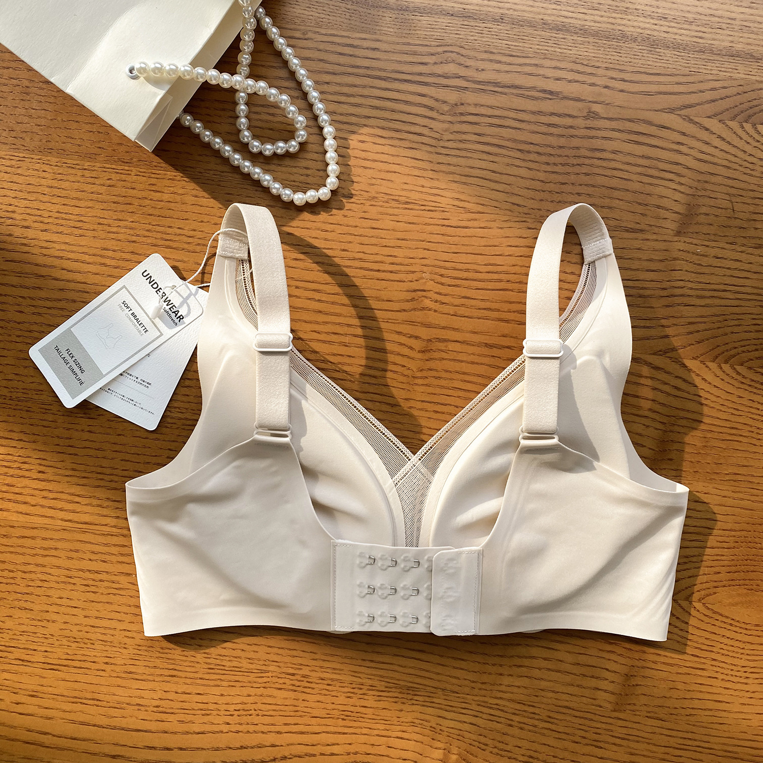 Sexy deep V lace bra cover for women, no steel ring, soft support, top support, gathering and retracting breast, 3D thin cup beautiful back underwear pic 89