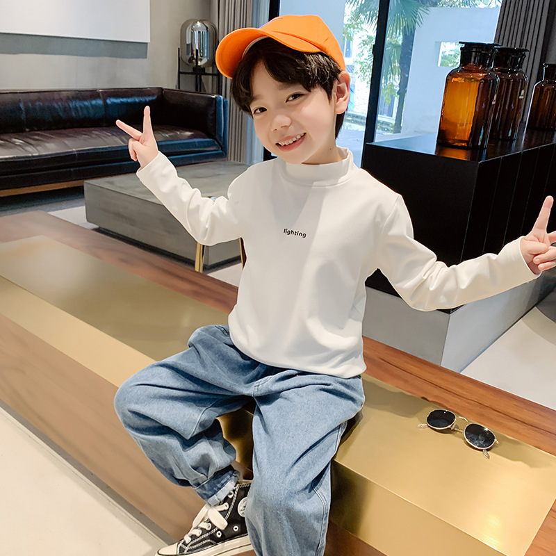 Boys' semi-high-necked fleece base shirt, children's clothing, autumn and winter autumn clothes, long-sleeved T-shirt for older children, with a winter T-shirt worn inside Specification image