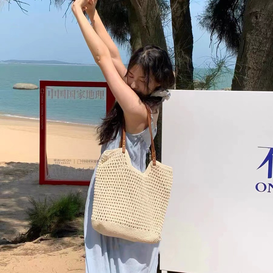 National trend hollowed-out woven bag, super beautiful photo-taking beach bag, seaside vacation single-shoulder bag, large capacity travel bag, versatile knitted bag Specification image