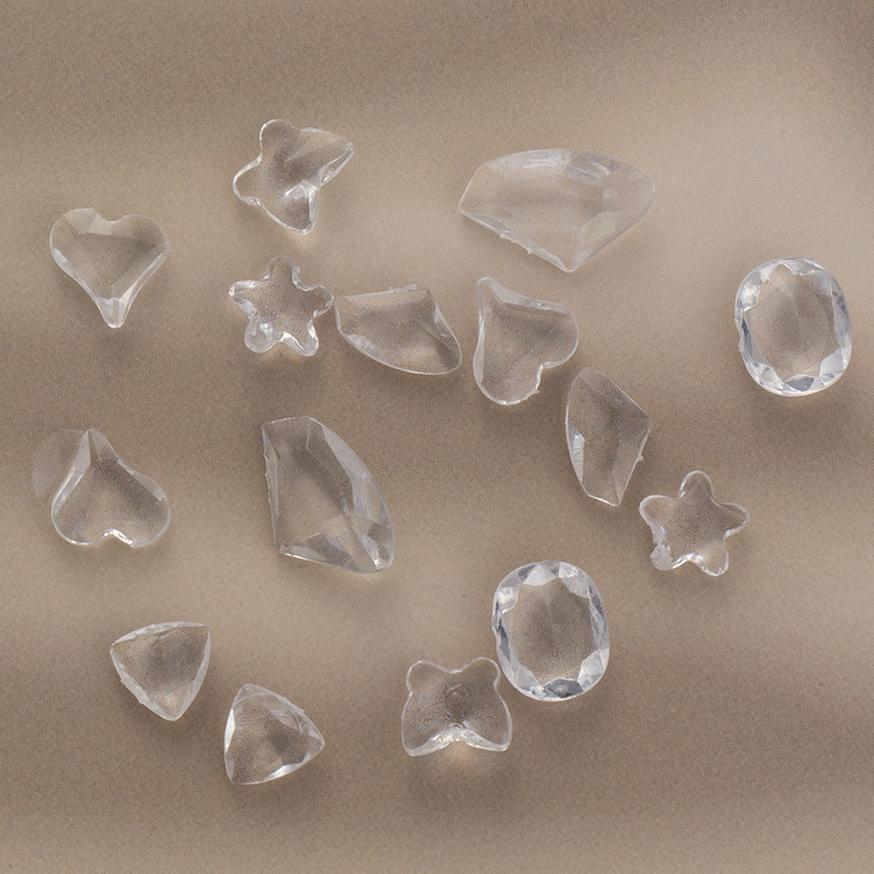 Nail art accessories, irregular-shaped drill, size, crooked heart, water drop, acrylic nail art drill, DIY nail art accessory materials and accessories Application Scenario