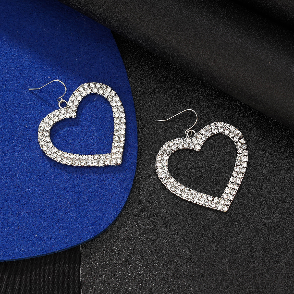 Love Diamond Set Simple Earring Heart Full Diamond All Earrings Silver Plated Alloy Delicate Earring Manufacturers Direct Source details Picture