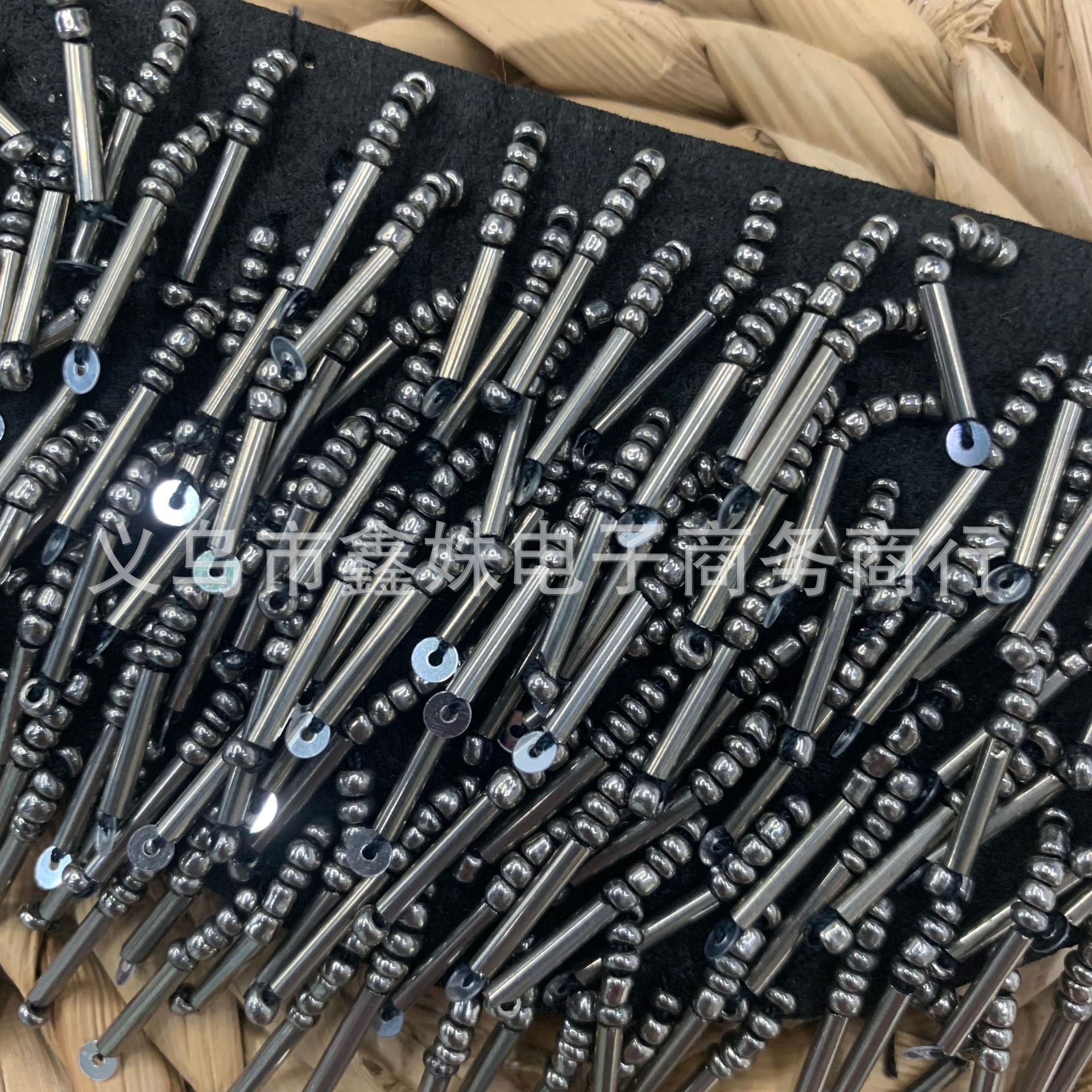 diy handcrafted beaded tassel epaulets, heavy-duty hanging beads, clothing accessories Application Scenario