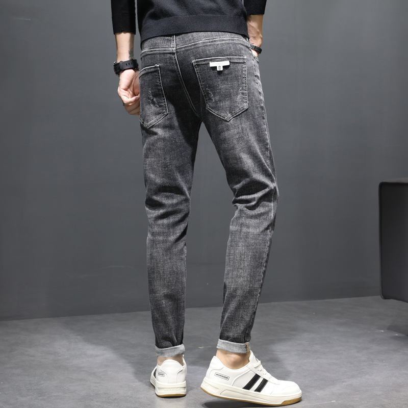The men's fashion brand's autumn 2022 new slim-fit skinny jeans are trendy, versatile, fashionable, elastic and retro long pants details Picture