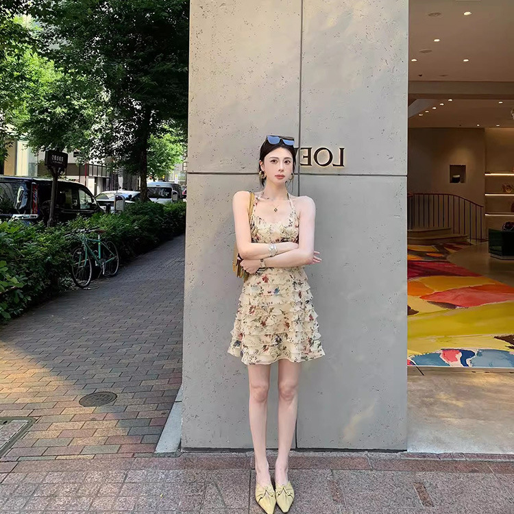 现货 安娜家 浪漫度假挂脖裙仿真丝印花蛋糕裙收腰A字碎花小短裙