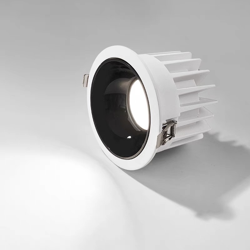 LED轨道灯实物图