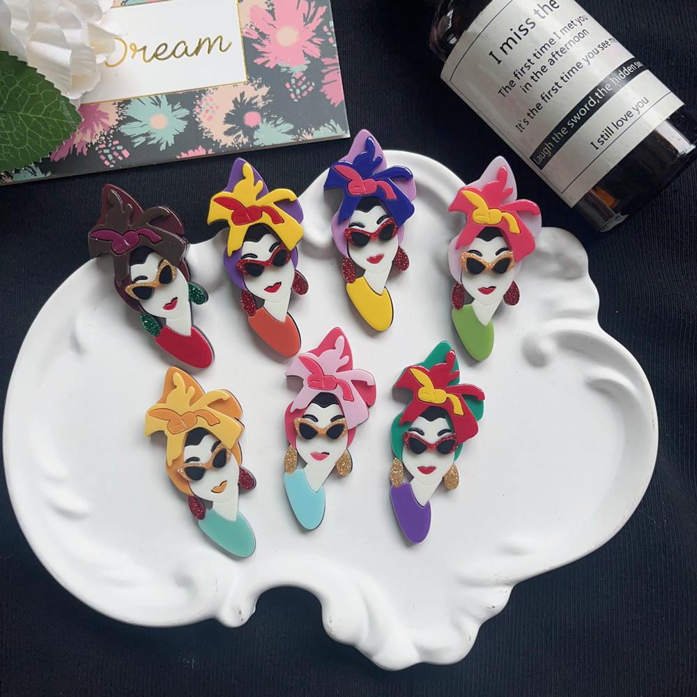 Hot-selling cross-border seven-color flower girl brooches and pins, acrylic creative and fashionable three-dimensional spliced badge accessories pic 3