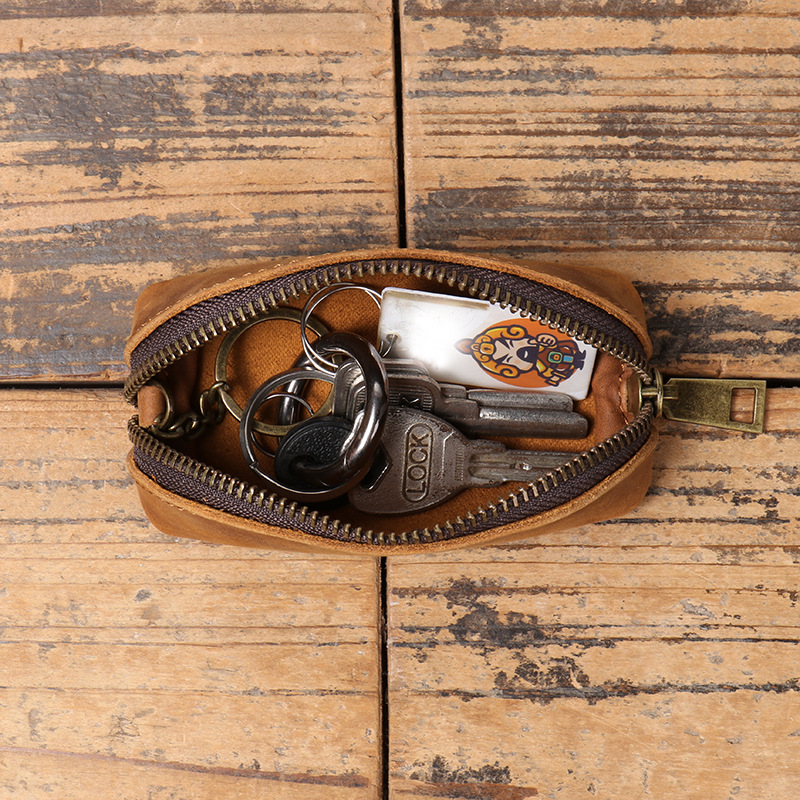 New men's genuine leather coin purses, women's crazy horse leather key cases, and multi-functional cowhide hand-held storage cases for export distribution Application Scenario