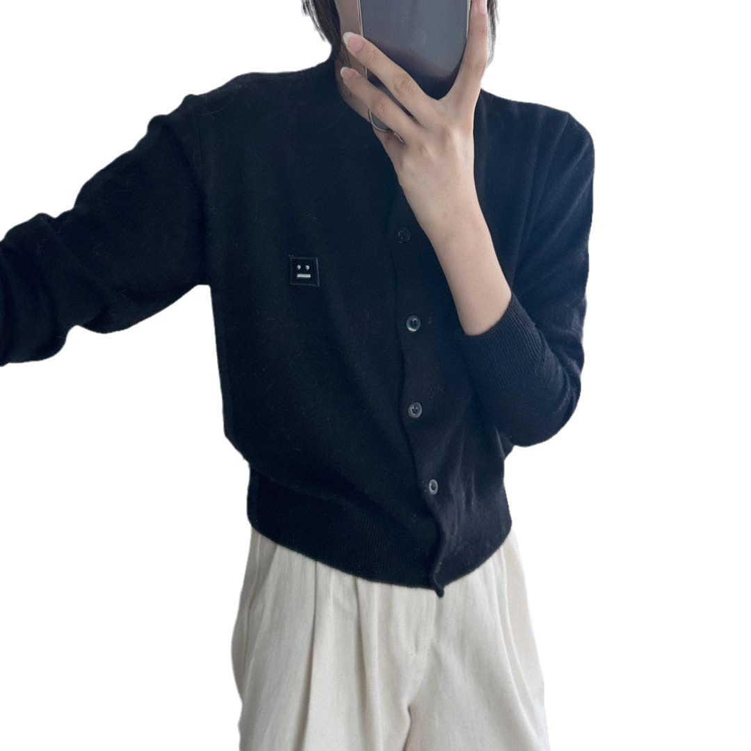 秋装新款女上白底实物图
