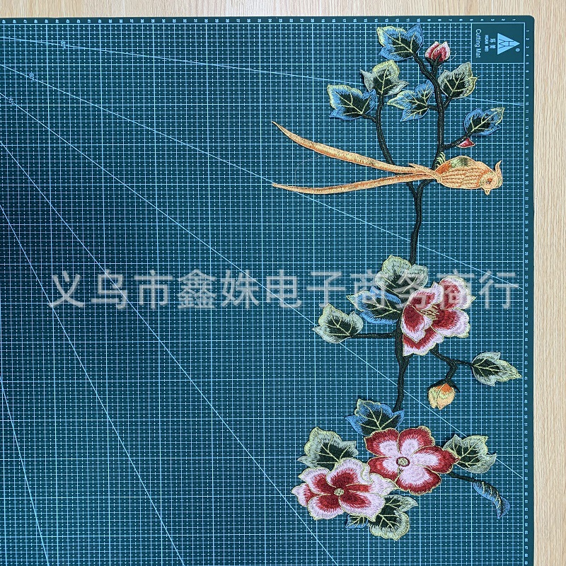 Bird flower water-soluble fabric pasted computer-embroidered colored clothing cheongsam manufacturer supplies wholesale available Item Picture