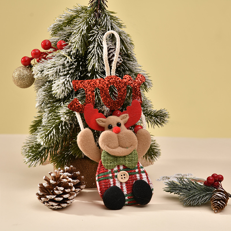 Christmas Fabric Doll Santa Claus Snowman Action Figure Pendant Christmas Tree Cute Doll Christmas Decorations Application Scenario