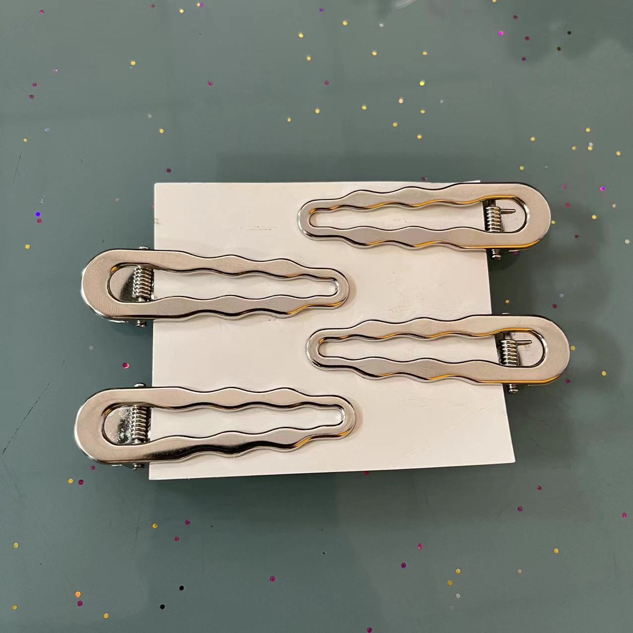 Silver Senior Cold Wind Metal Duck Beak Clip Wave Water Drop Hair Clip Sweet Cool Liu Seaside Clip Wholesale New