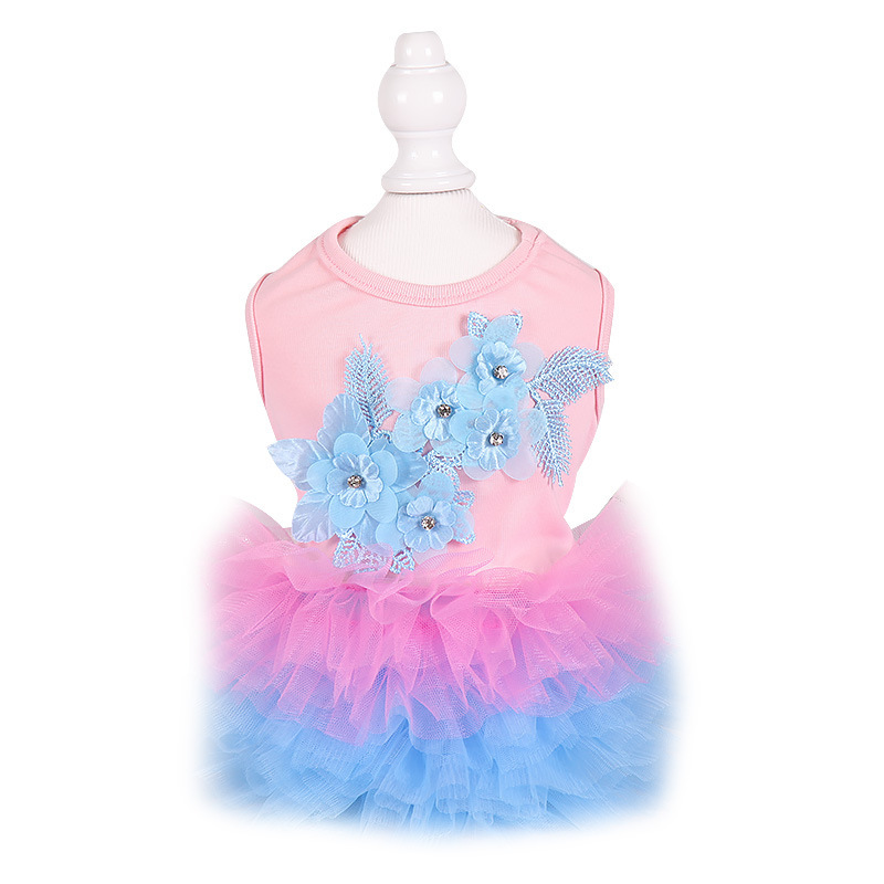 宠物衣服/宠物裙子/宠物服装白底实物图