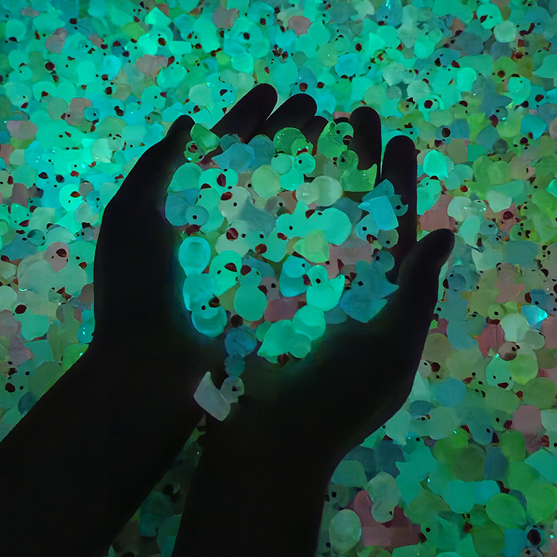 Cross-border resin luminous duck diy accessories, hair accessories, mini car creative micro-landscape ornaments Specification image