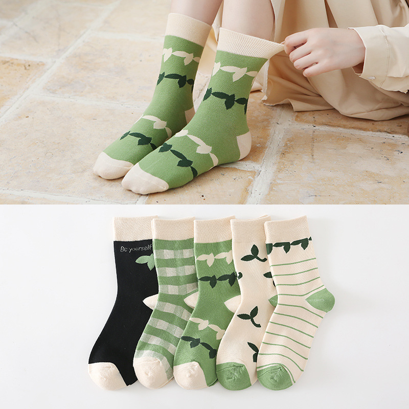 2022秋冬季女士新款绿色系中筒袜 精梳棉透气个性女袜一件代发详情图1