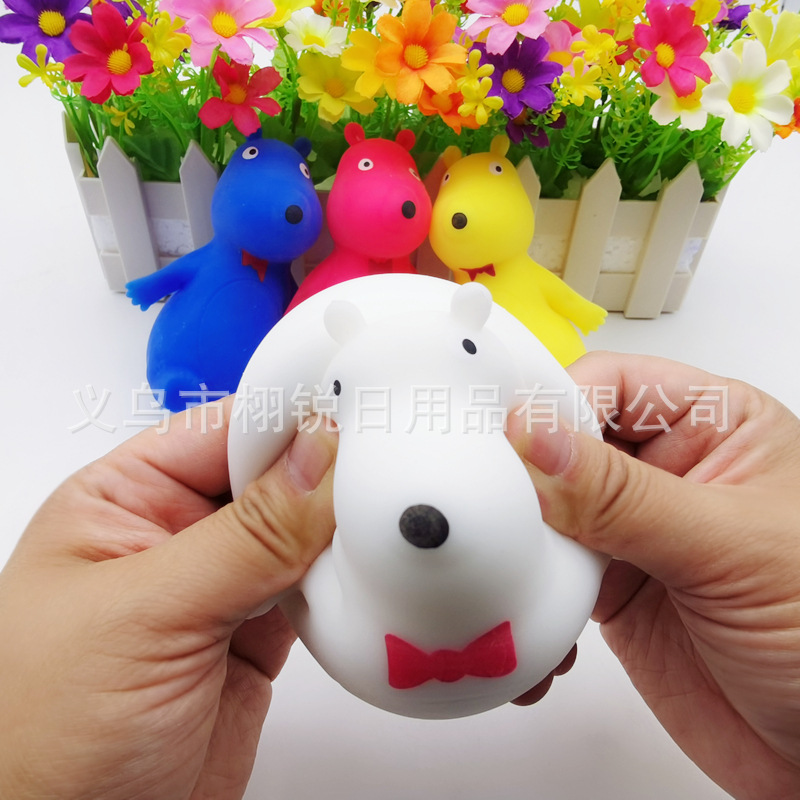 Cross-Border Squeeze Unlucky Clumsy Bear Vent Toy Tpr Stress Relief Bakken Bear Pinch Music Slow Rebound Vent Application Scenario