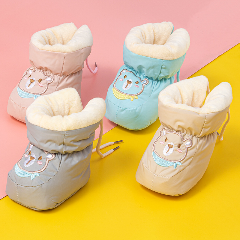Thick and warm winter shoes for newborns. Baby cotton shoes for 0-6-12 months. Soft-soled walking shoes for infants and toddlers that won't fall off